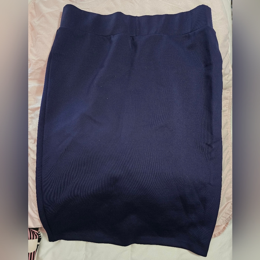 Navy Midi neoprene skirt